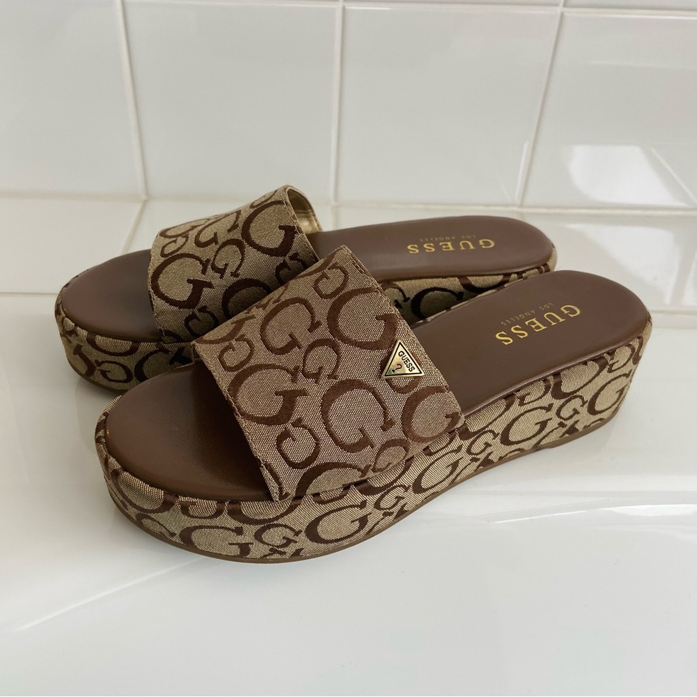 Guess Platform Sandals *Like New Condition*